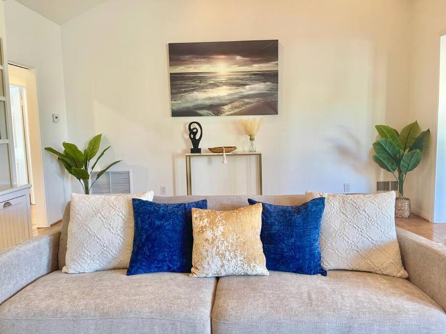 New Charming Spacious Disneyland Pool * Garden Grove