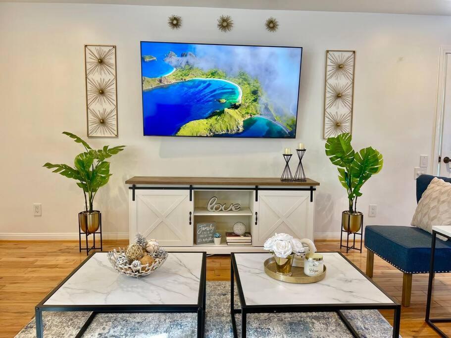 Holiday home New Charming Spacious Disneyland Pool *