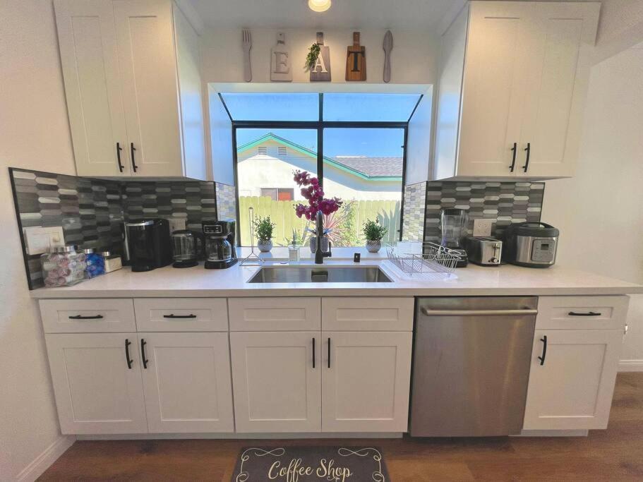 Holiday home New Charming Spacious Disneyland Pool