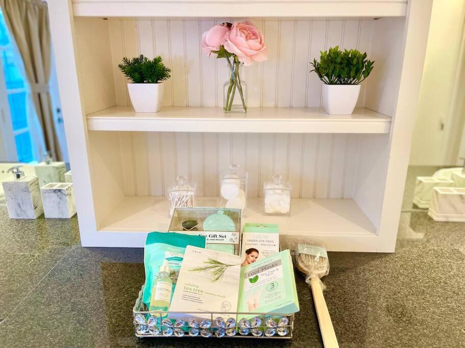 Holiday home New Charming Spacious Disneyland Pool Garden Grove