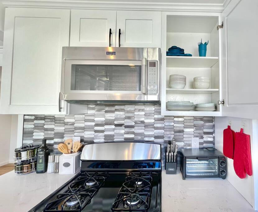 New Charming Spacious Disneyland Pool Garden Grove