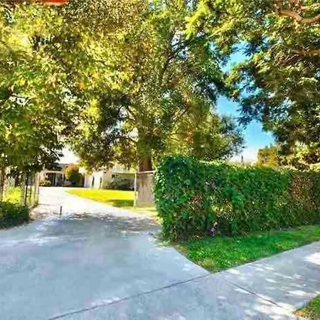 New Charming Spacious Disneyland Pool * Garden Grove